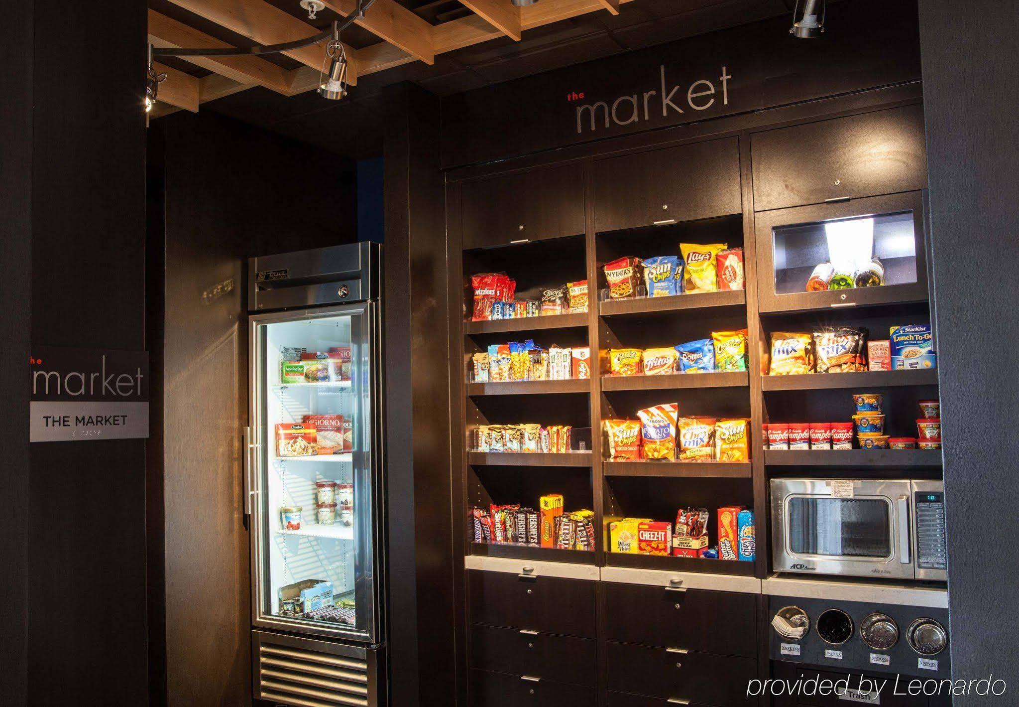 Courtyard By Marriott York Hotel Ngoại thất bức ảnh