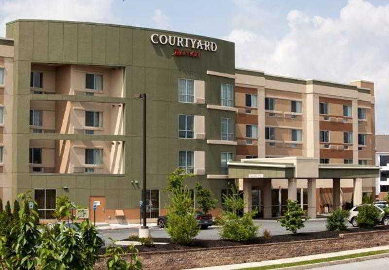 Courtyard By Marriott York Hotel Ngoại thất bức ảnh
