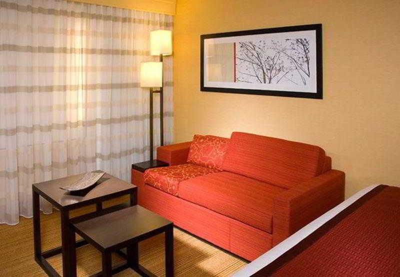 Courtyard By Marriott York Hotel Ngoại thất bức ảnh