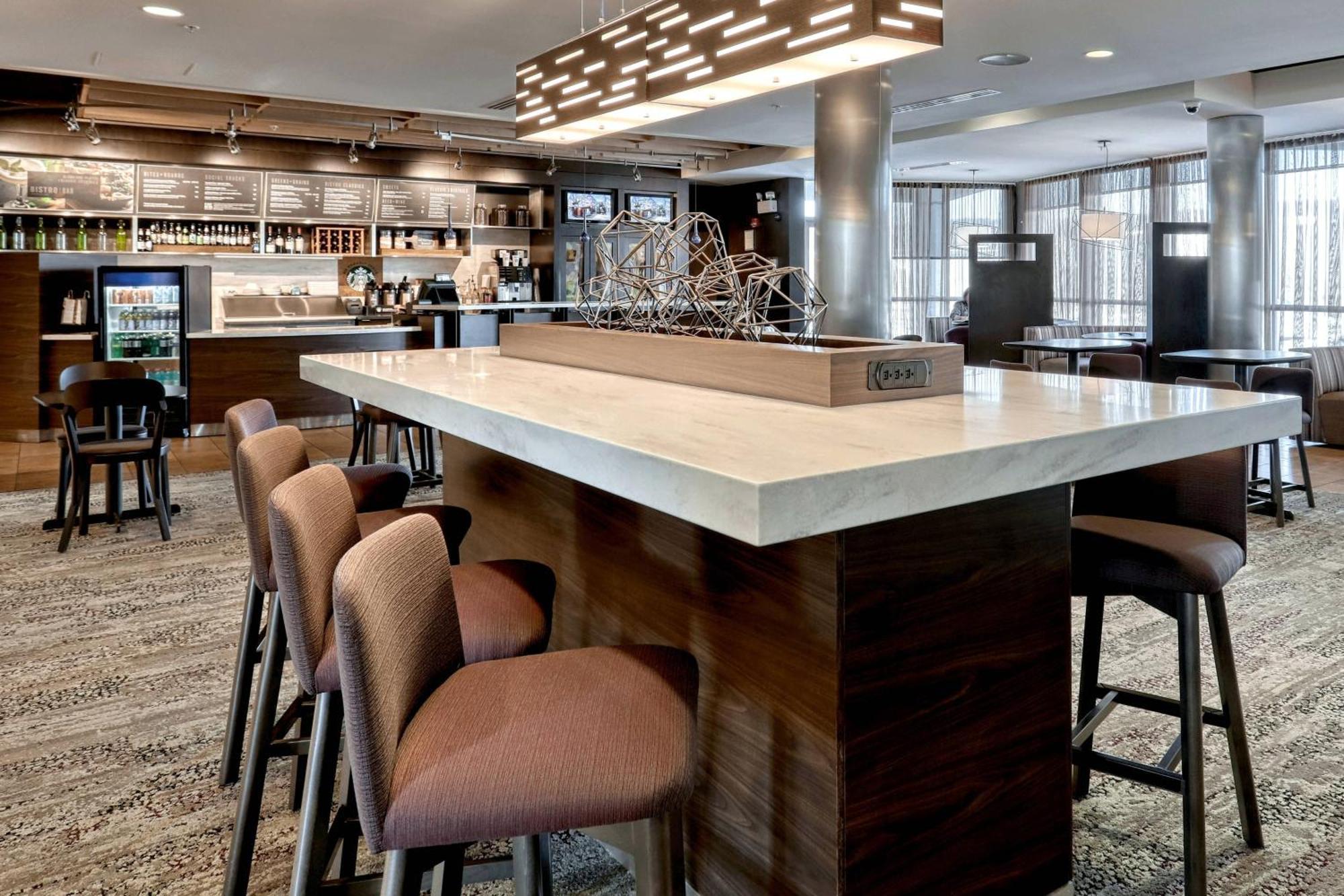 Courtyard By Marriott York Hotel Ngoại thất bức ảnh