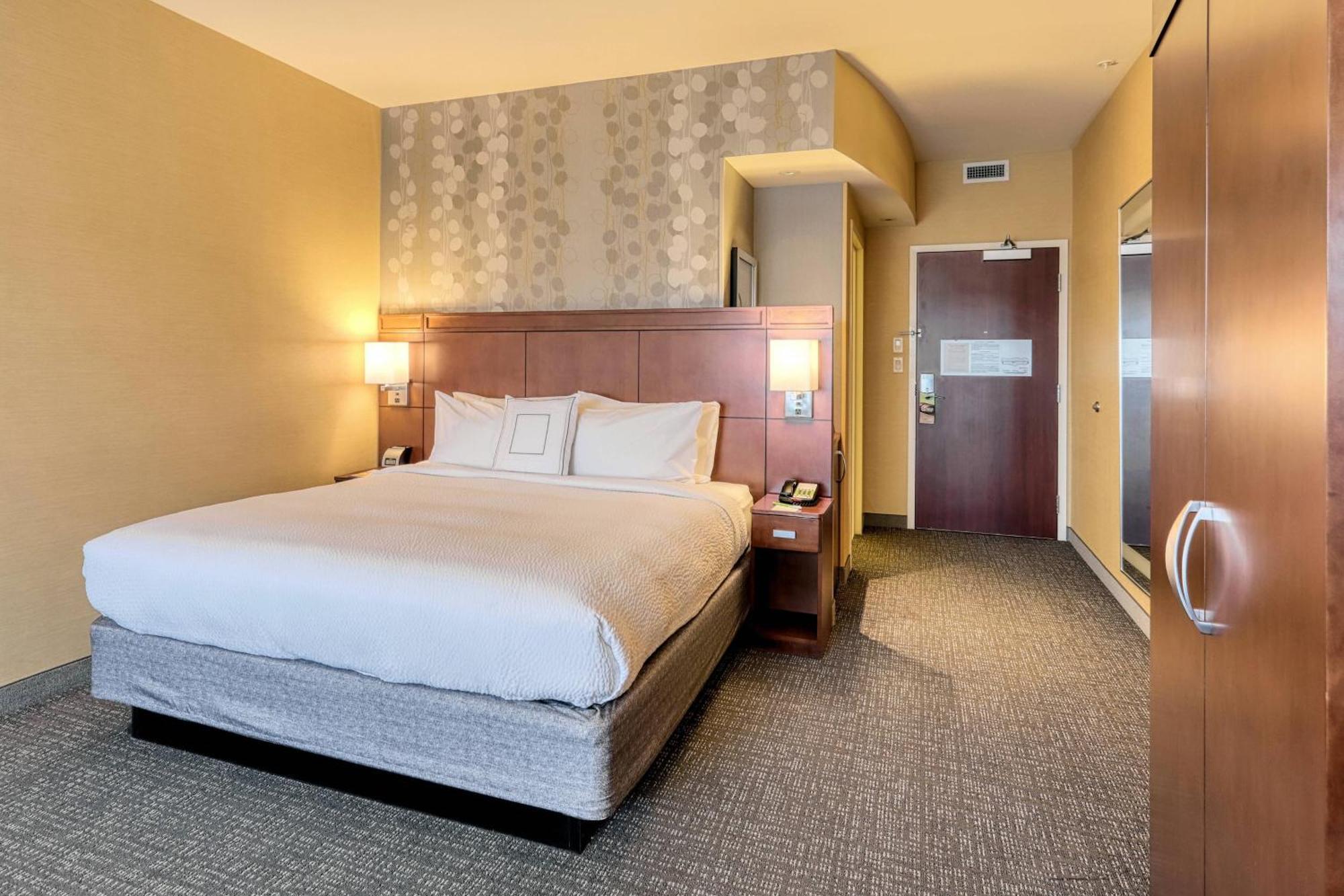 Courtyard By Marriott York Hotel Ngoại thất bức ảnh